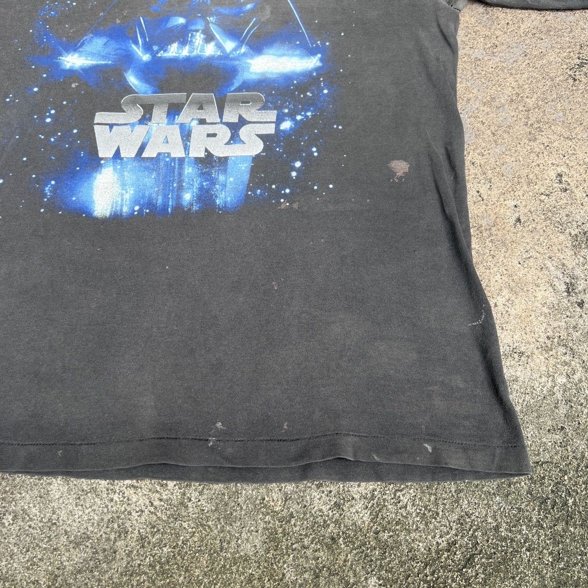 Star Wars × Vintage Vtg. 90s Star Wars Movie Darth Vader Tee Faded Thrashed Size US L / EU 52-54 / 3 - 8 Thumbnail