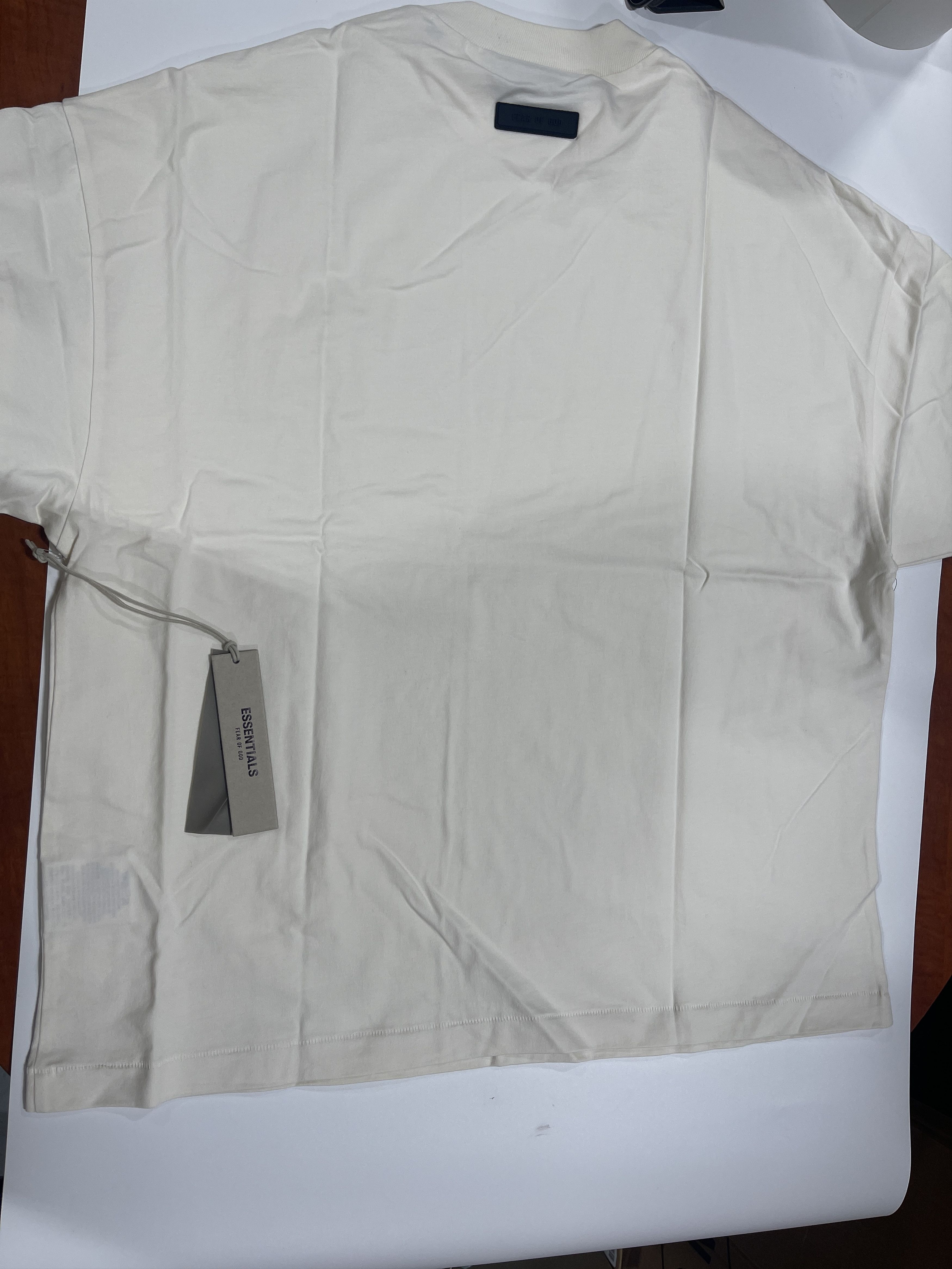 Fear of God 🔥 Fear of God Essentials T-shirt Cloud Dance Sz (XL) Size US XL / EU 56 / 4 - 7 Thumbnail