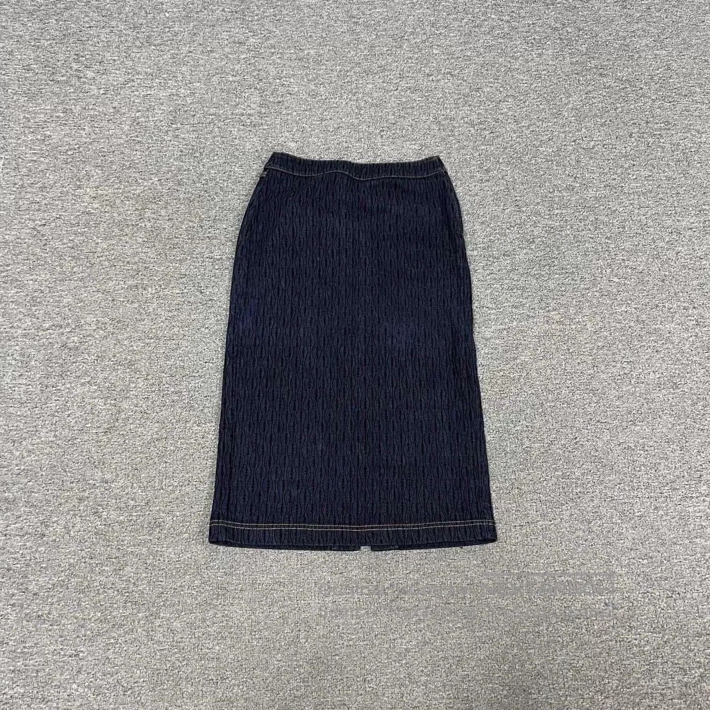 Fendi Fendi Logo Embroidered Denim Skirt. Size 39" - 1 Thumbnail