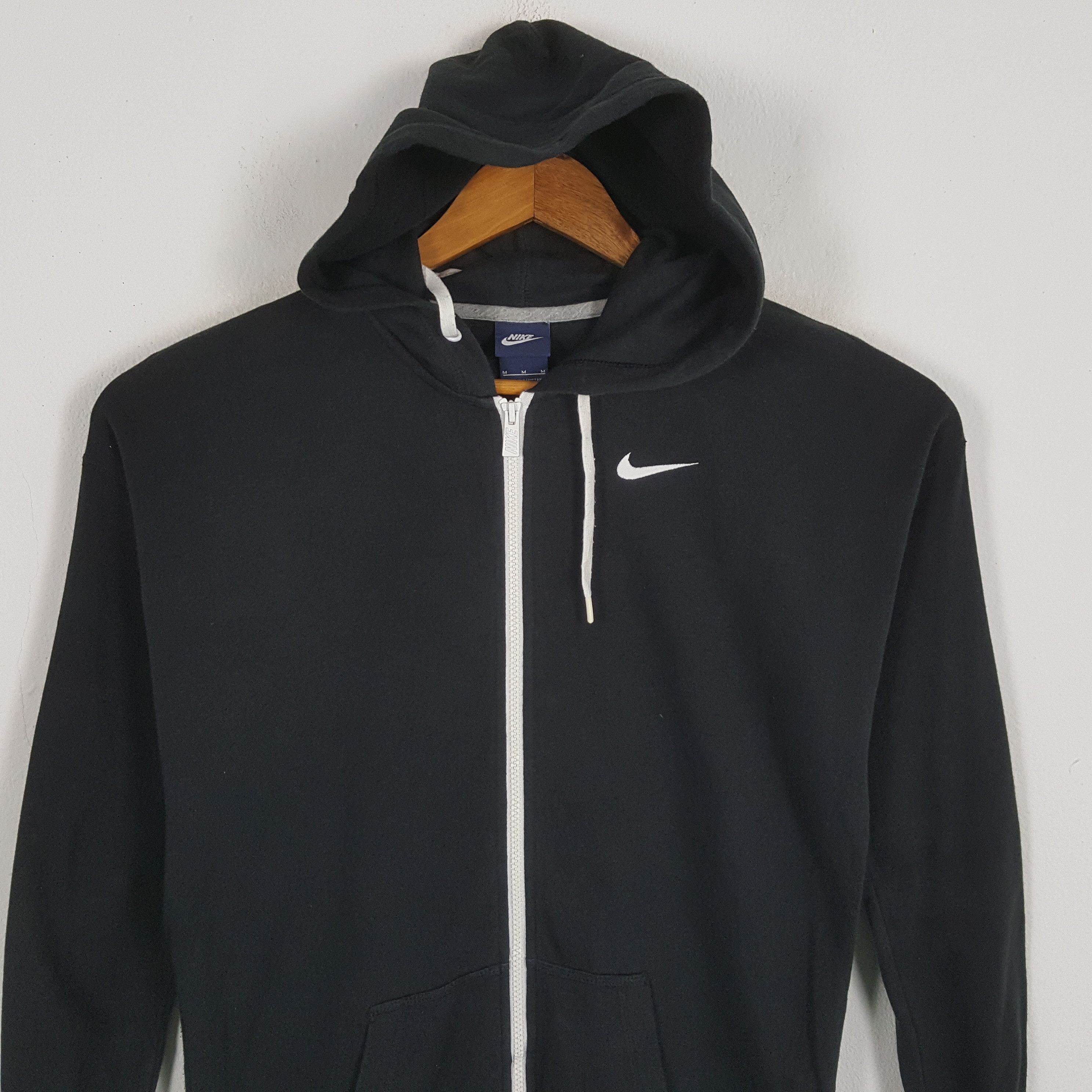 Nike × Vintage Vintage NIKE Small Swoosh Design Sportswear Hoodies Size US M / EU 48-50 / 2 - 2 Thumbnail