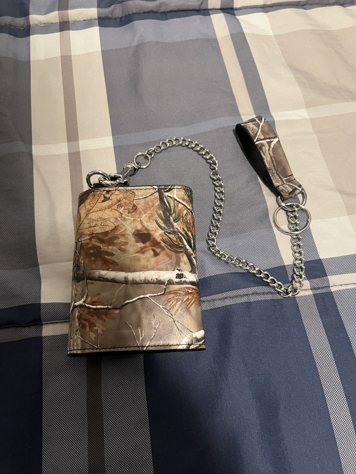 Supreme Supreme Real Tree Cordura Wallet FW19 | Grailed