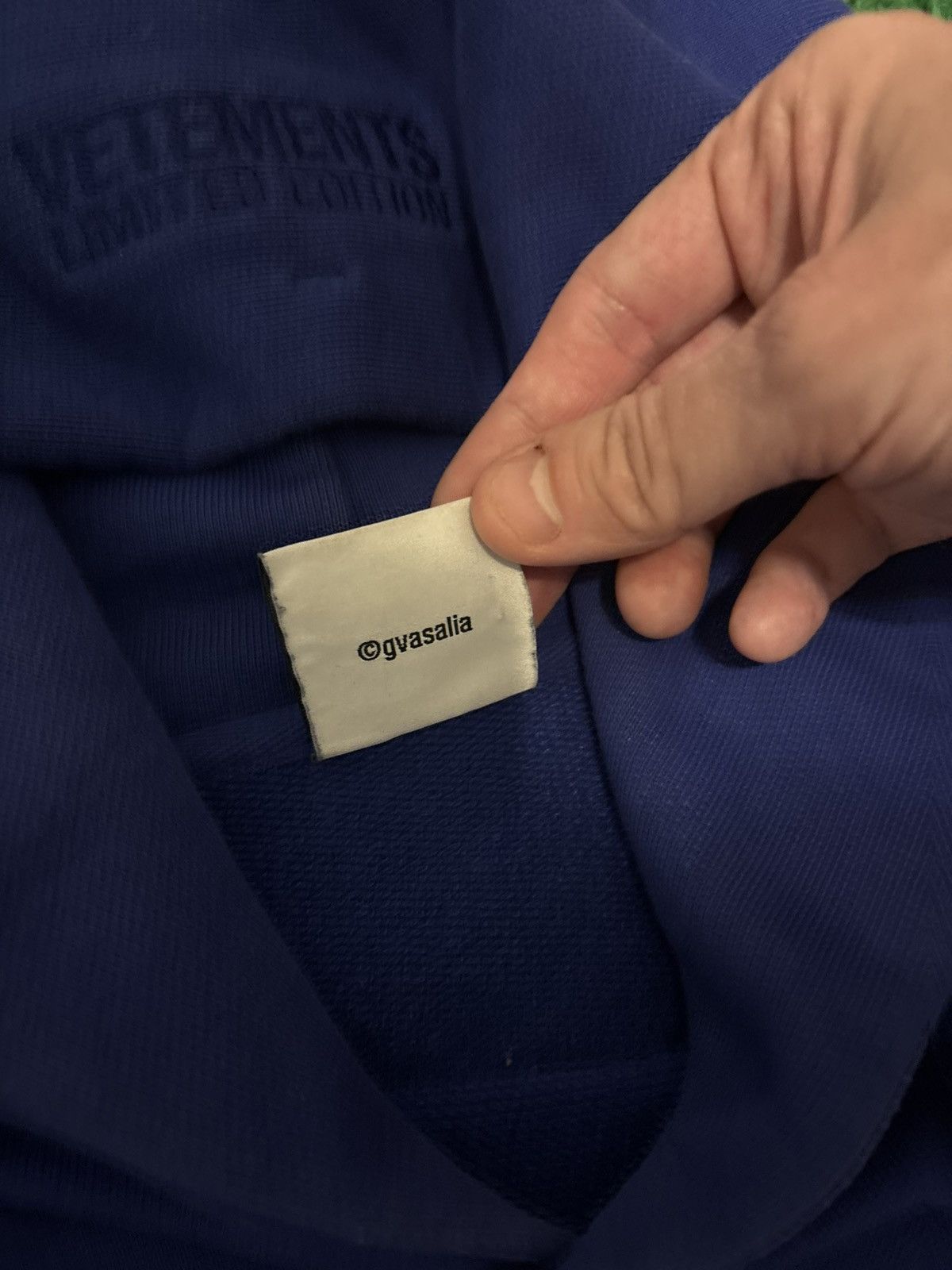 Vetements Vetements Dolphin Hoodie Size US S / EU 44-46 / 1 - 6 Thumbnail