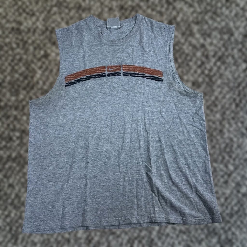 Nike VINTAGE Nike Shirt Center Swoosh Gray Tag Mens Medium Active Gym Training Shirt Size US M / EU 48-50 / 2 - 1 Thumbnail