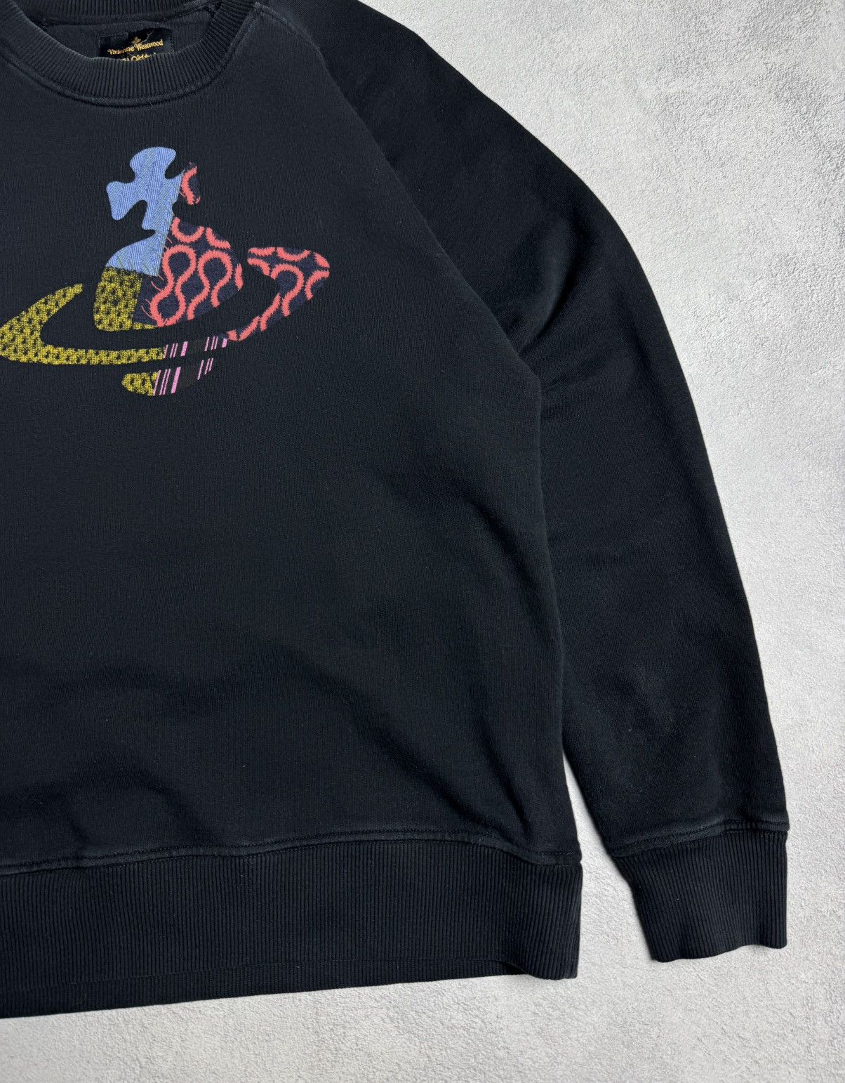 Vintage Vivienne Westwood Big Logo Crewneck Sweatshirt Size US S / EU 44-46 / 1 - 6 Thumbnail