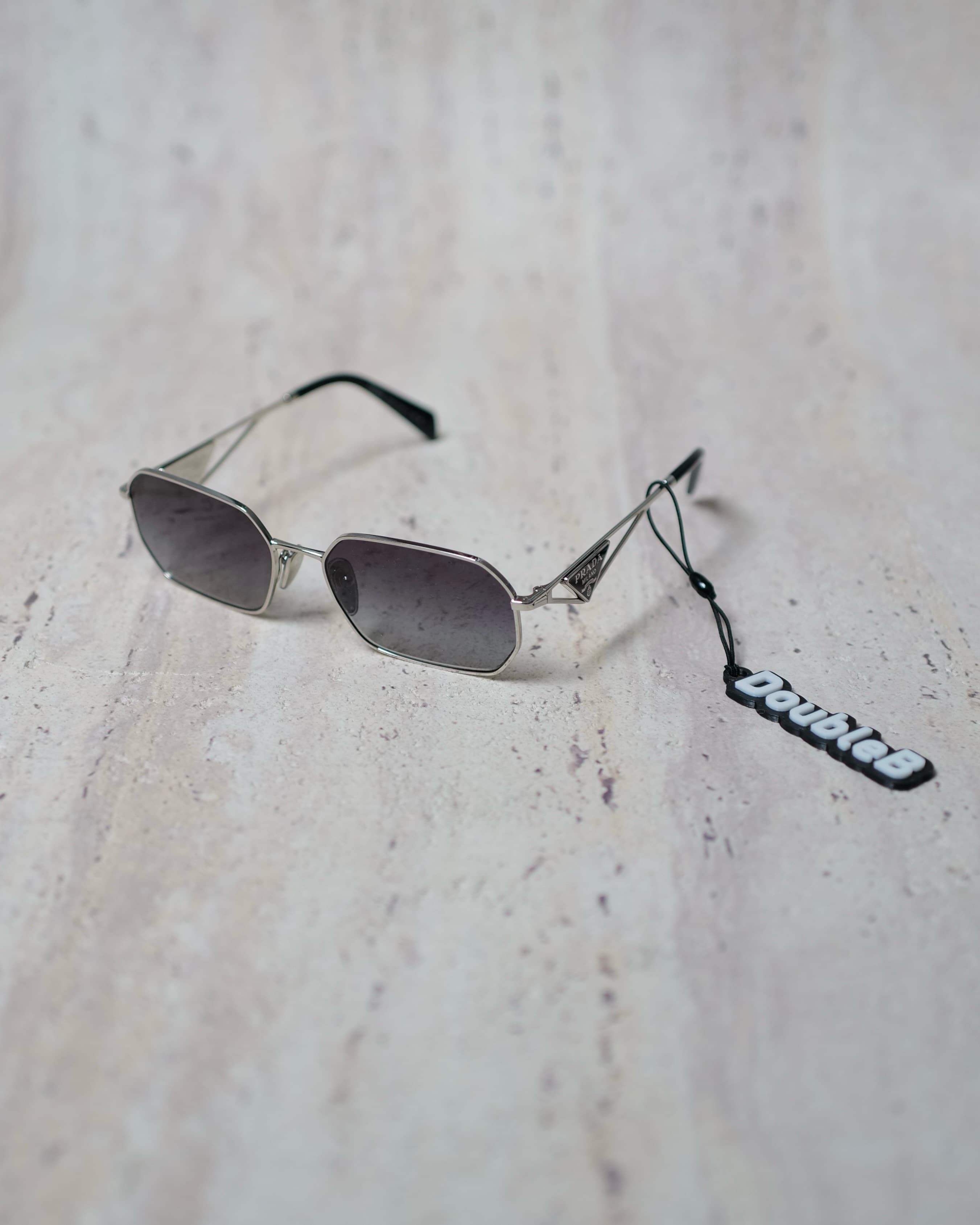 小物 archive PRADA l sunglasses silver archive PRADA metal sunglasses silver
