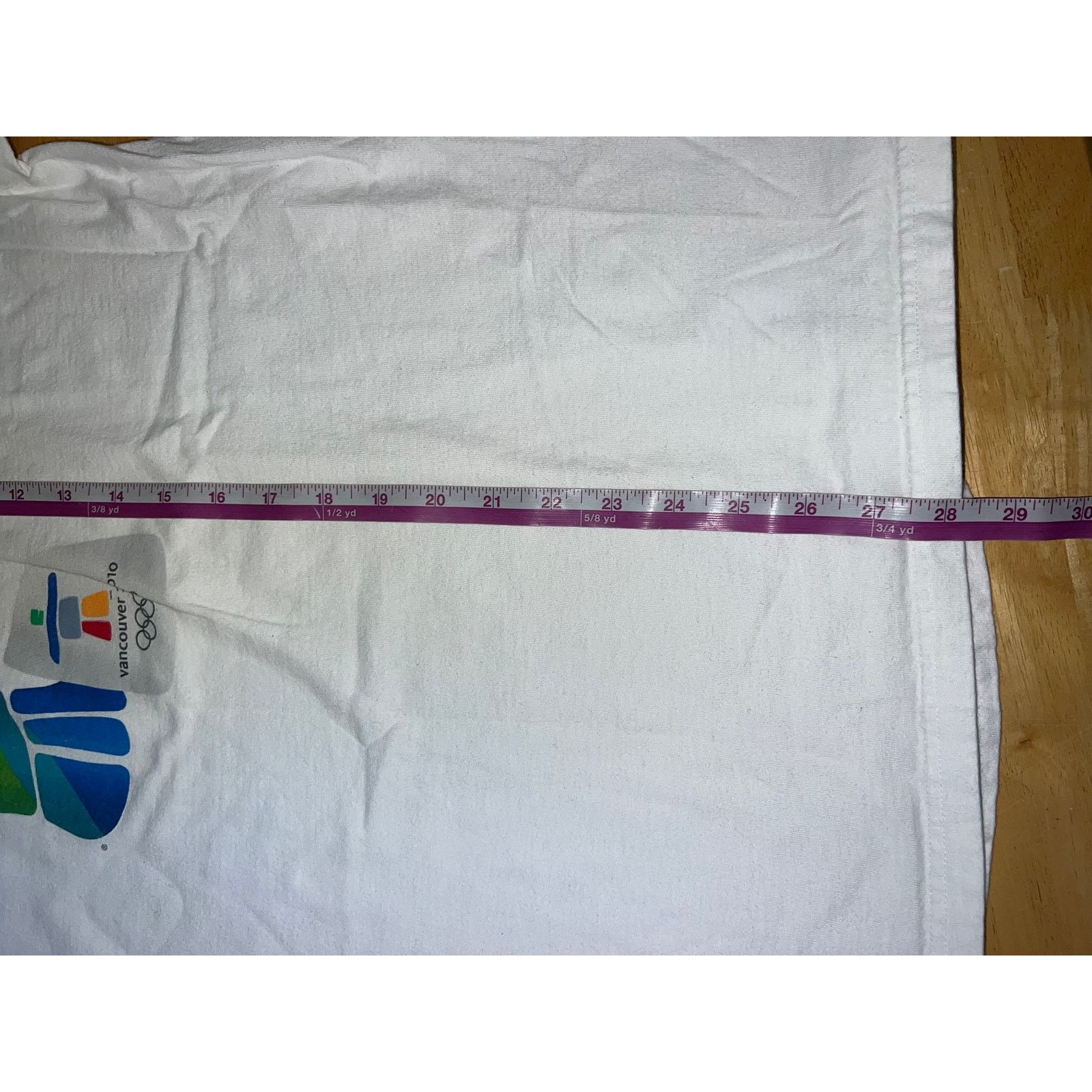 Hanes Vintage Coke Shirt Olympics Vancouver 2010 Coca-Cola Tee L Size US L / EU 52-54 / 3 - 9 Thumbnail