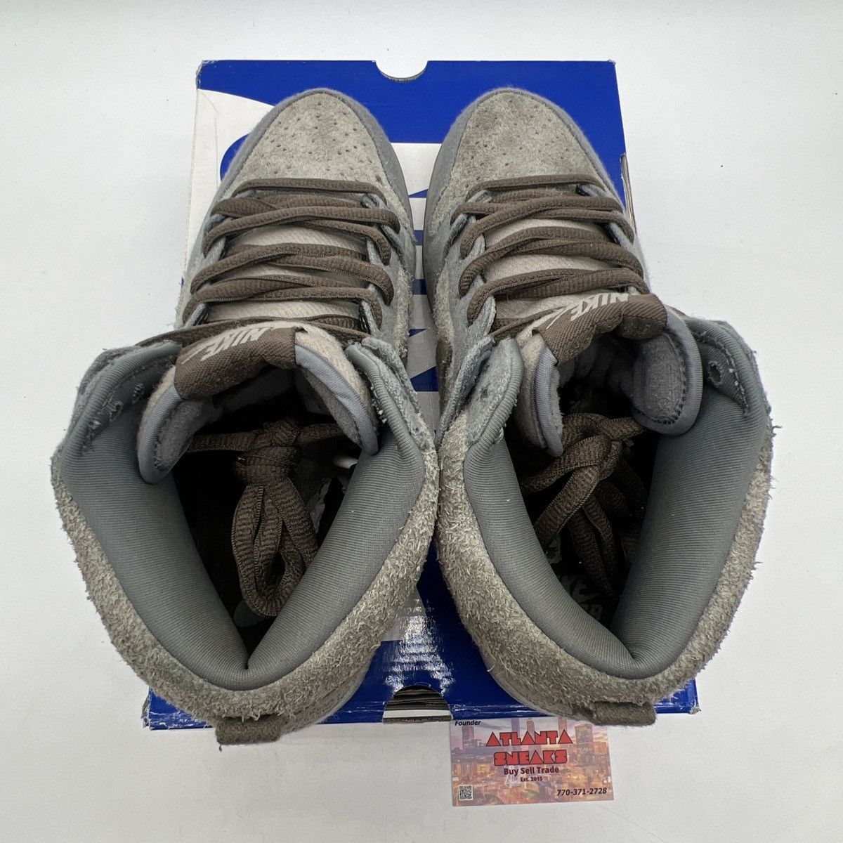 Nike Nike dunk high tauntaun Size US 9.5 / EU 42-43 - 7 Thumbnail