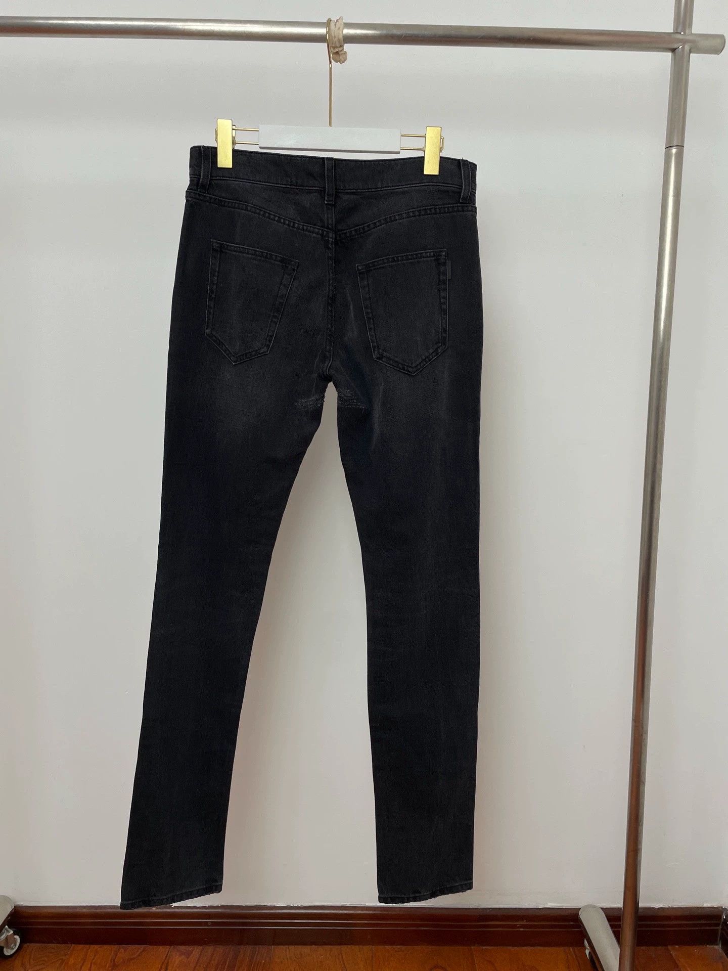 Saint Laurent Paris Saint Laurent SLP D02 Straight Jeans 31 Size US 31 - 2 Thumbnail
