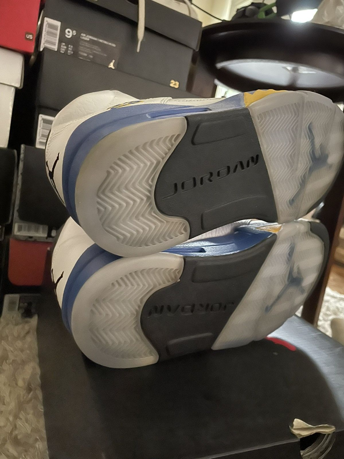 Jordan Brand JORDAN 5 LANEY SZ 8.5 Size US 8.5 / EU 41-42 - 8 Thumbnail