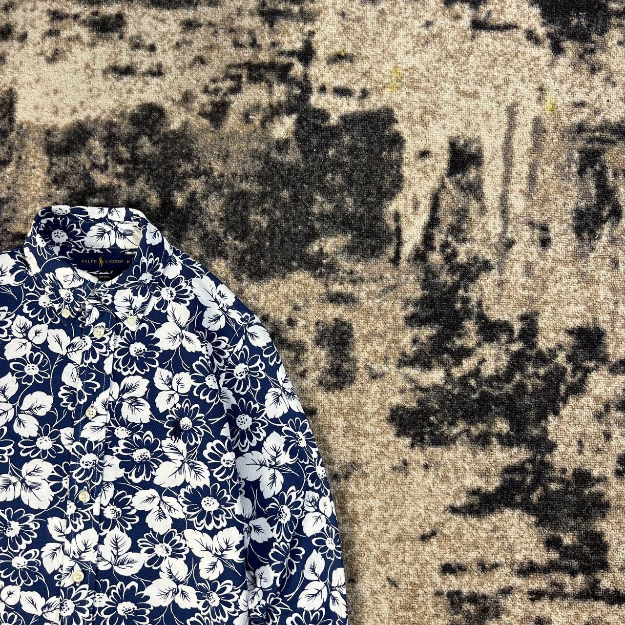Polo Ralph Lauren Polo Ralph Lauren Luxury Floral Allover Button Up Shirt Size M / US 6-8 / IT 42-44 - 2 Thumbnail