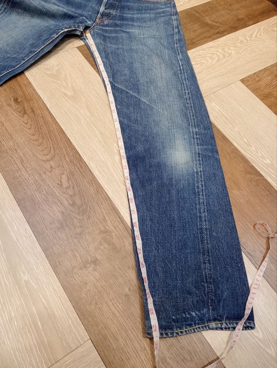 Levi's Vintage Clothing RARE LEVI'S VINTAGE 501 CAPITAL E BLUE SELVEDGE JEANS Size US 30 / EU 46 - 21 Thumbnail