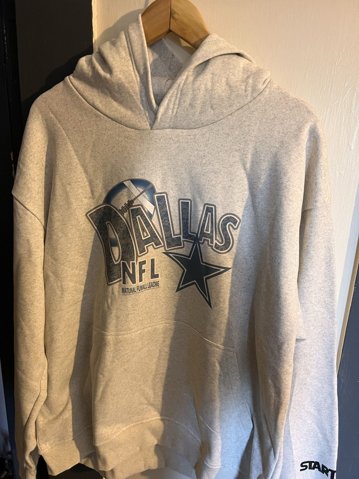 image of Vintage Dallas Cowboys Nfl Starter Hoodie in Tan, Men's (Size Large)