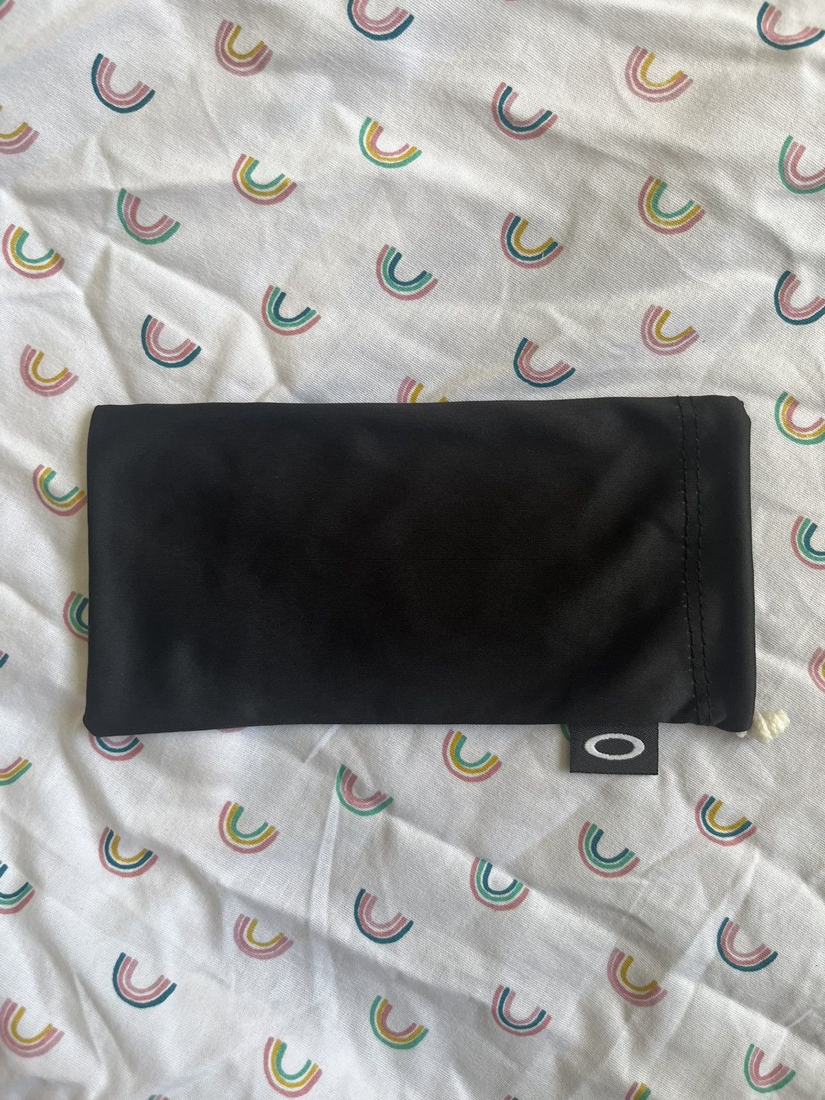 Oakley Oakley Soft Pouch Case Drawstring Clean Cloth Bag Sunglasses Size ONE SIZE - 1 Thumbnail
