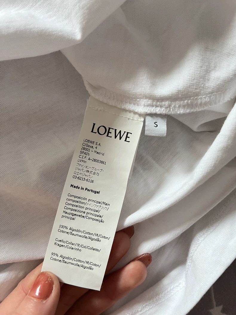 Loewe Loewe Short sleeve round neck T-shirt white Size S / US 4 / IT 40 - 3 Thumbnail