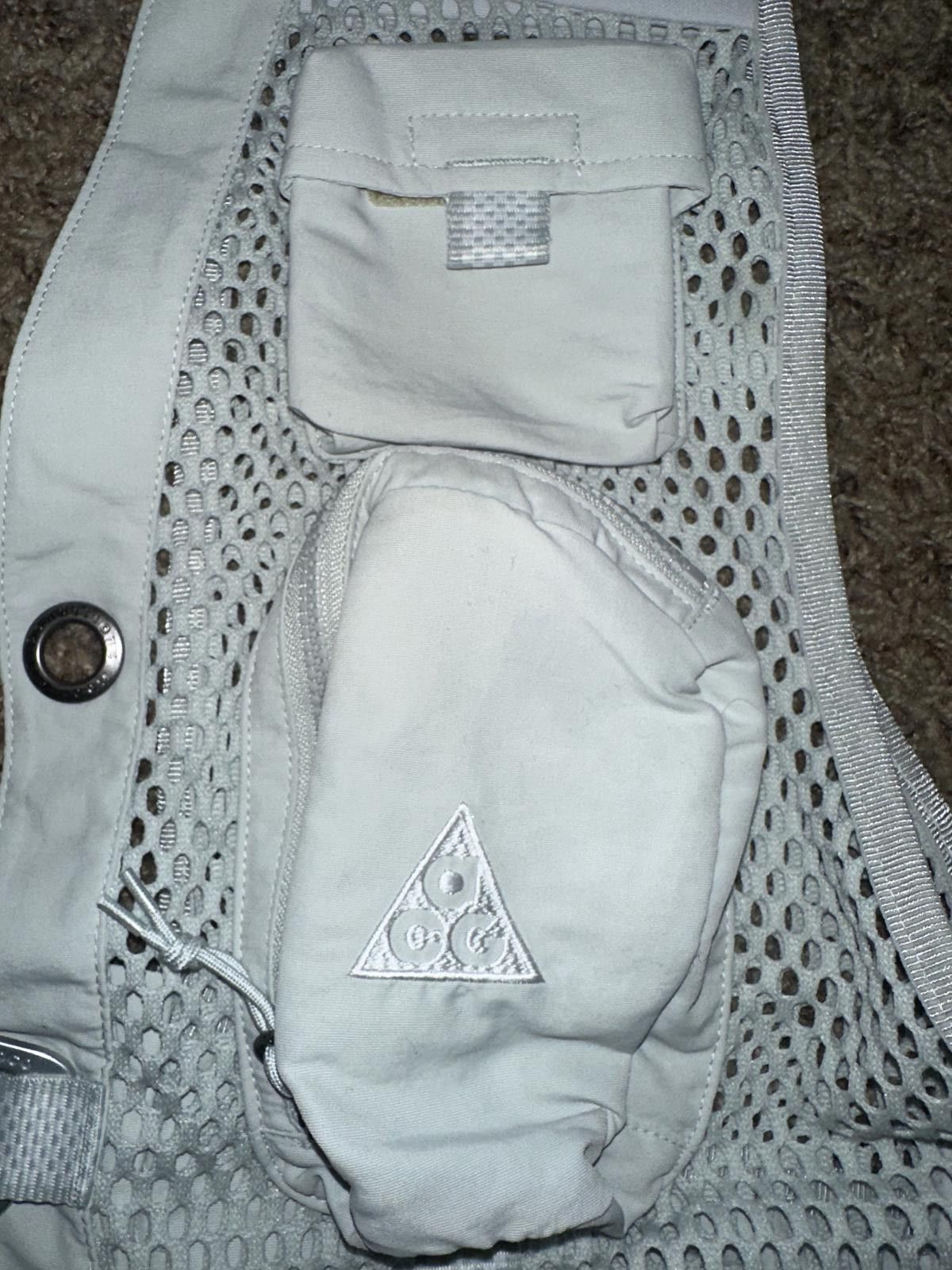 Nike Nike Unisex ACG Buttles Light Silver Hiking Vest Sample Size M / US 6-8 / IT 42-44 - 5 Thumbnail