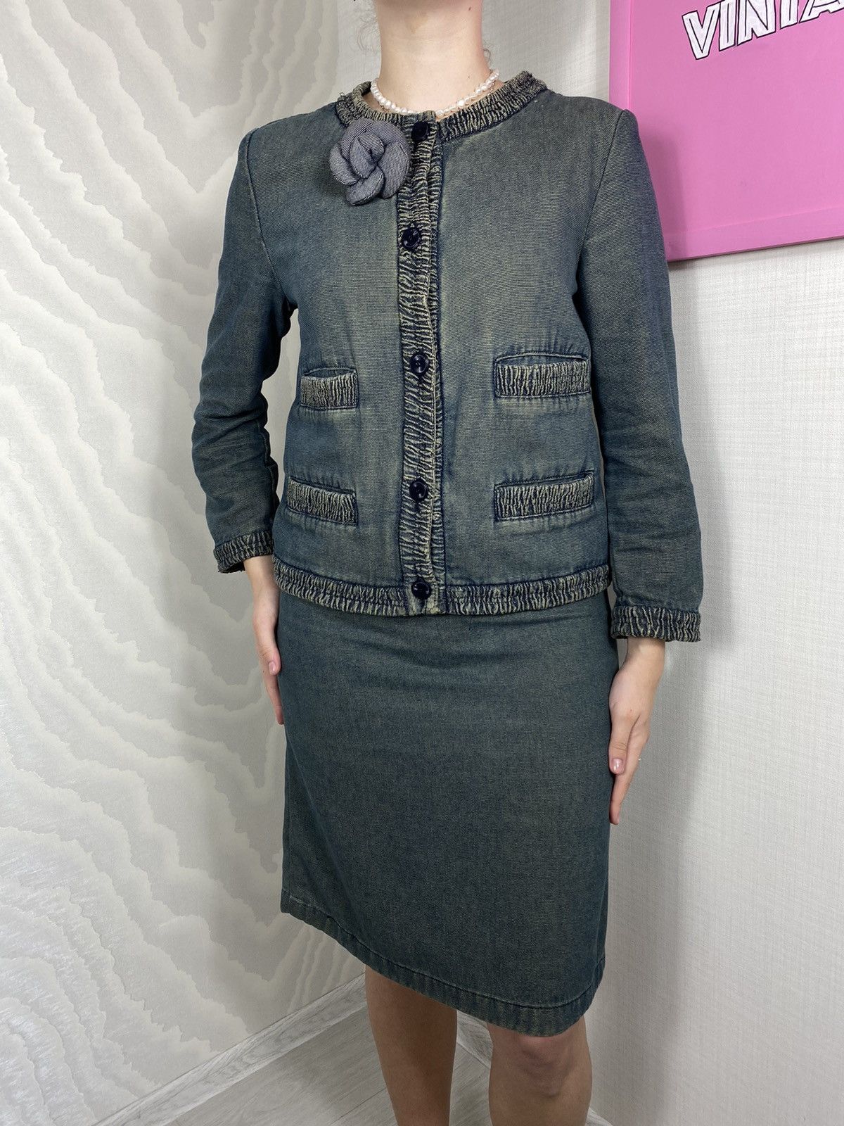 Chanel × Vintage Rare 2001 Chanel Suit Size S / US 4 / IT 40 - 3 Thumbnail