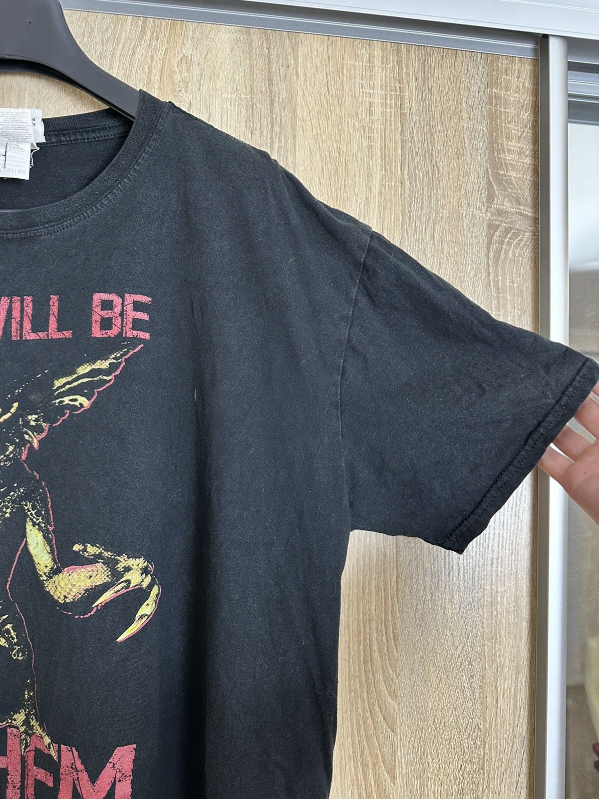 Expert Horror 🔥 Vintage 00s Gremlins Horror Tee Distressed 2000s T Shirt Size US XXL / EU 58 / 5 - 3 Thumbnail