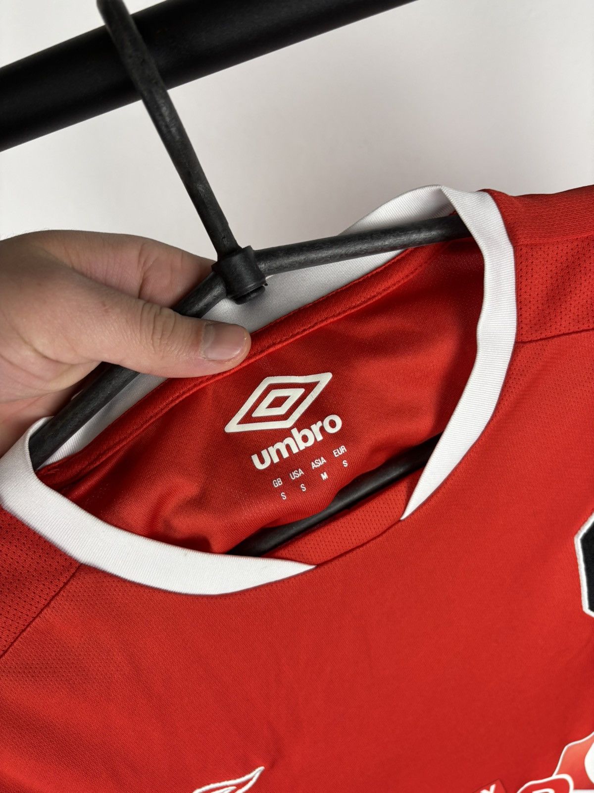 Umbro Umbro Salford City 2017 home jersey size S Size US S / EU 44-46 / 1 - 4 Thumbnail