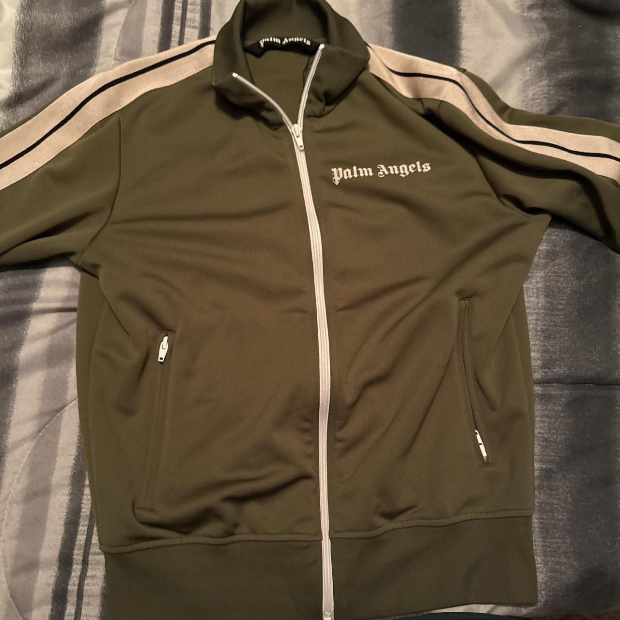 Palm Angels olive green palm angels size M Size US M / EU 48-50 / 2 - 3 Thumbnail