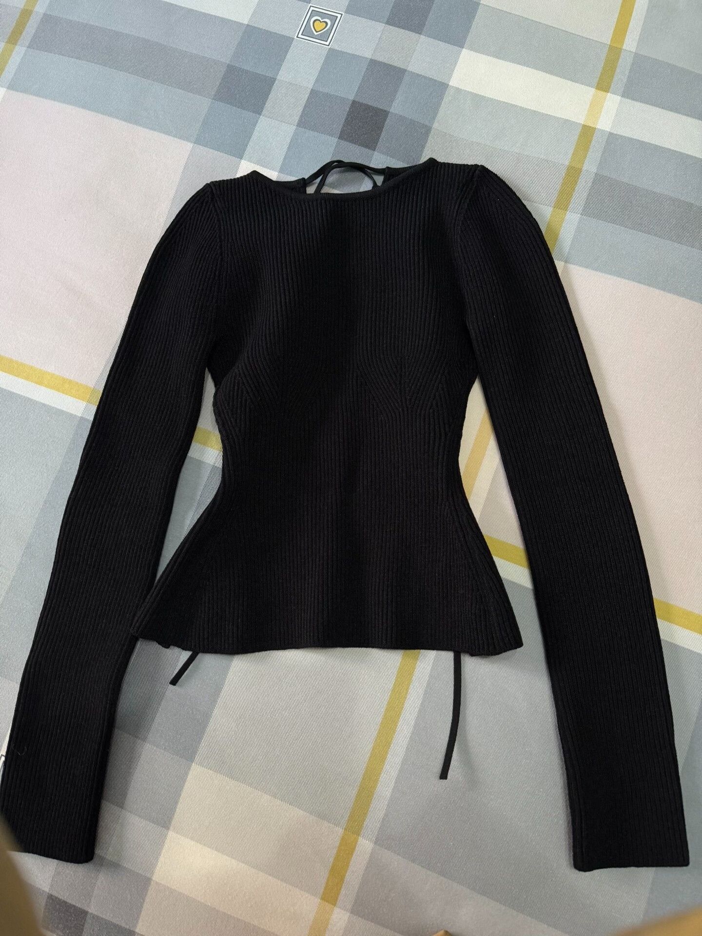 KHAITE Khaite Ribbed Knit Top with Back Tie Size M / US 6-8 / IT 42-44 - 1 Thumbnail