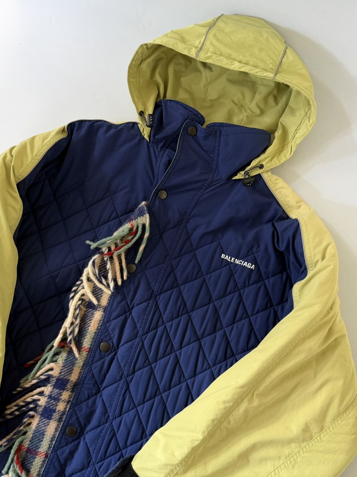 Balenciaga Balenciaga 2018 Pre-Fall Quilted Coat with Muffler Docking Size US XL / EU 56 / 4 - 7 Thumbnail