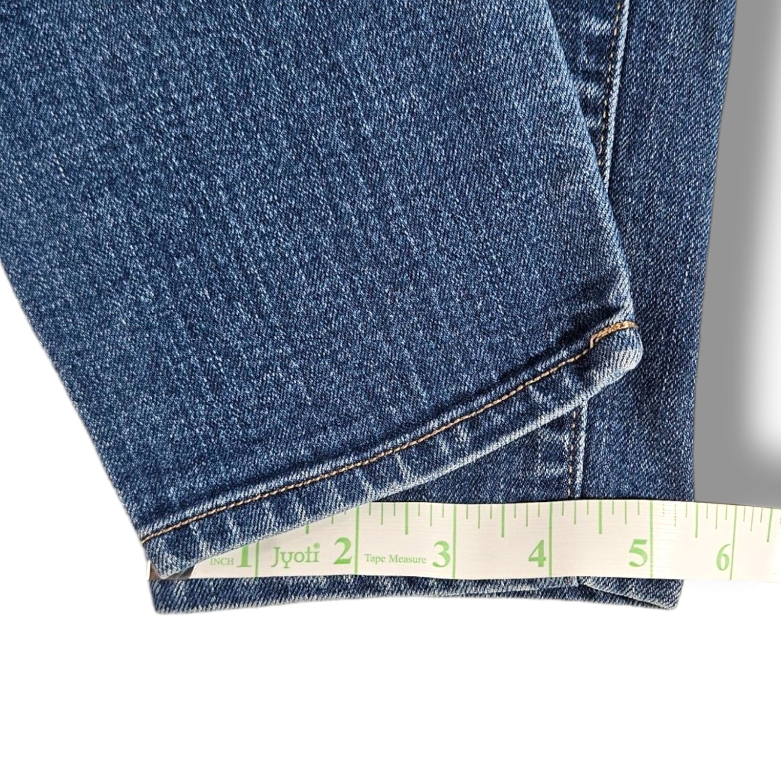 Old Navy EUC Old Navy Distressed Boyfriend Skinny Jeans Sz. 0 Regular Size 25" / US 0 / IT 36 - 10 Thumbnail