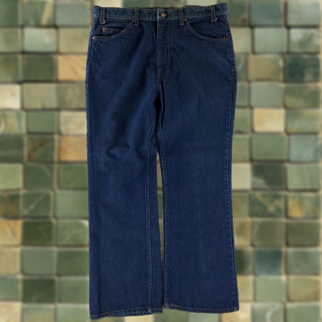 Levi's VINTAGE Levi's 517 Bootcut Jeans Blue Orange Tab Mens 38x30 38x29 Actual Mens Size US 38 / EU 54 - 1 Thumbnail