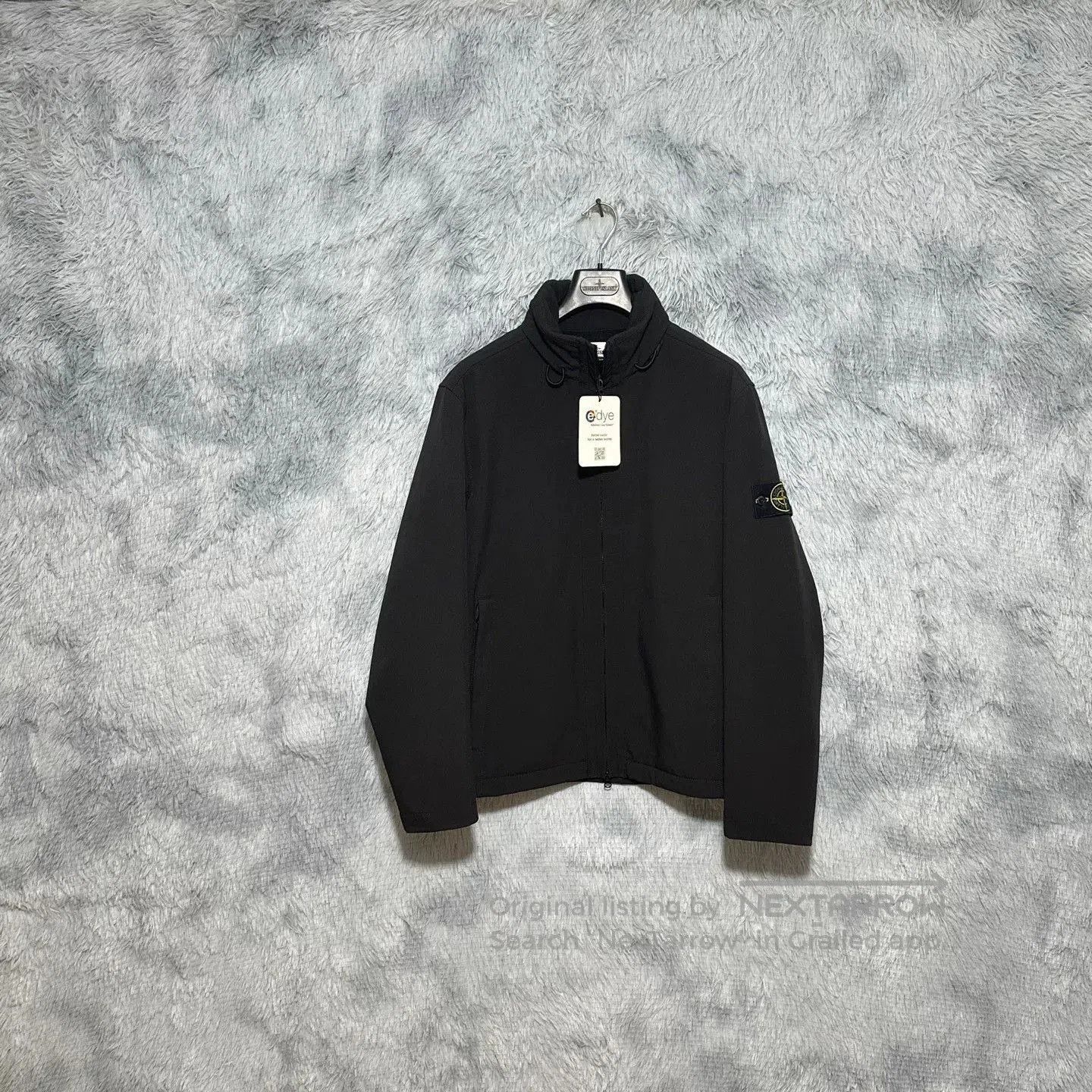 Stone Island stone island black soft shell jacket size L. Size US L / EU 52-54 / 3 - 1 Thumbnail