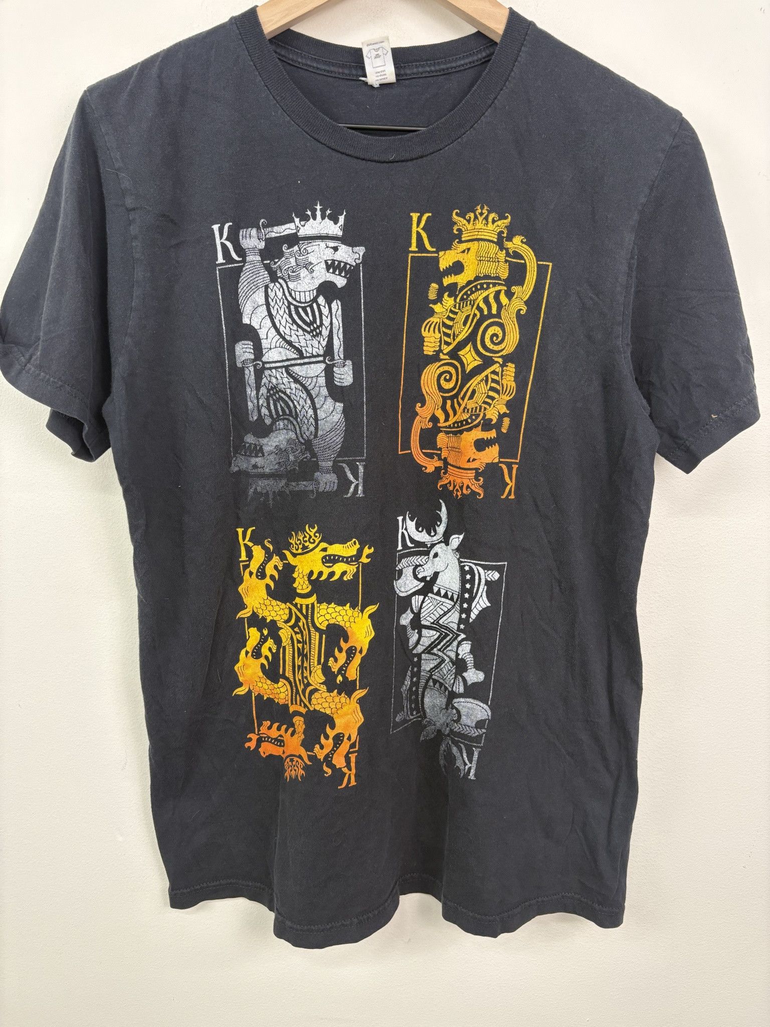 Vintage Vintage T-Shirt Y2K Game Of Thrones "Houses" SIze M Size US M / EU 48-50 / 2 - 1 Thumbnail