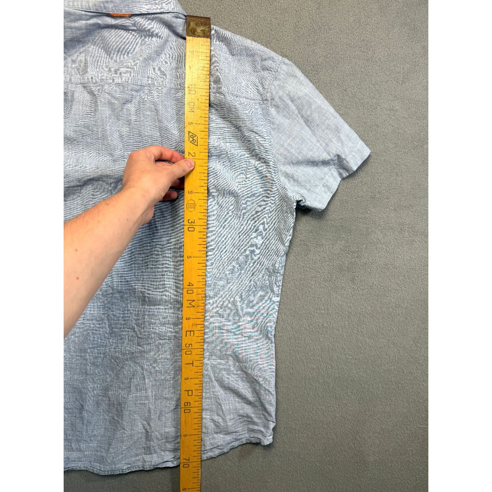 Hugo Boss Hugo Boss Blue button-up shirt Short Sleeve Mens L Size US L / EU 52-54 / 3 - 2 Thumbnail