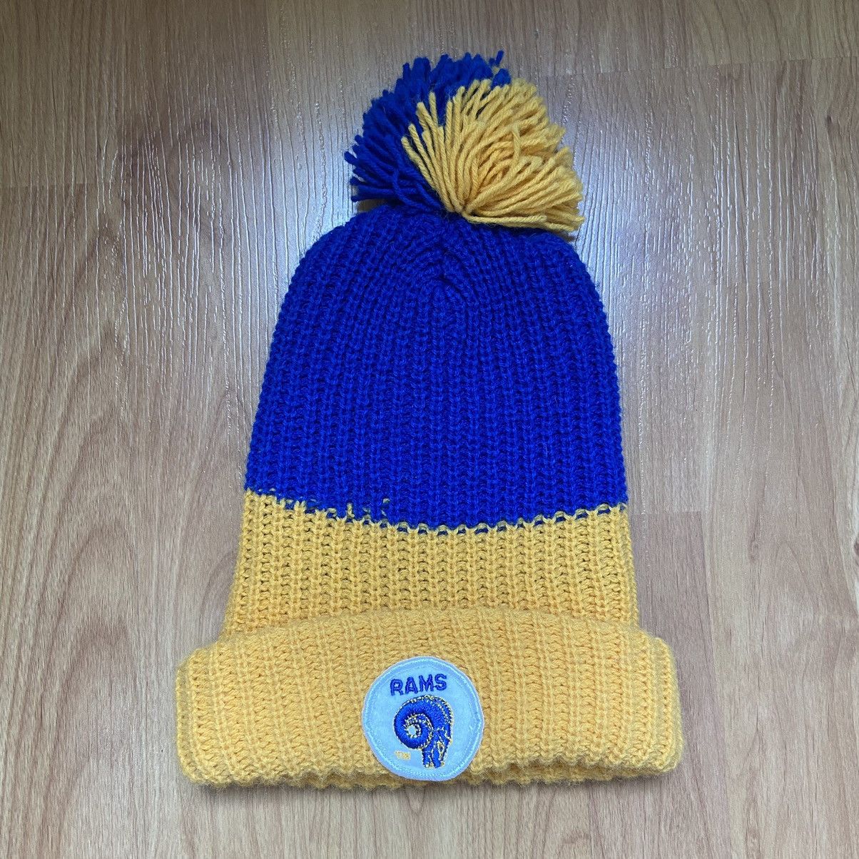 Vintage Los Angele / St. Louis Rams 80s Knitted Logo Beanie