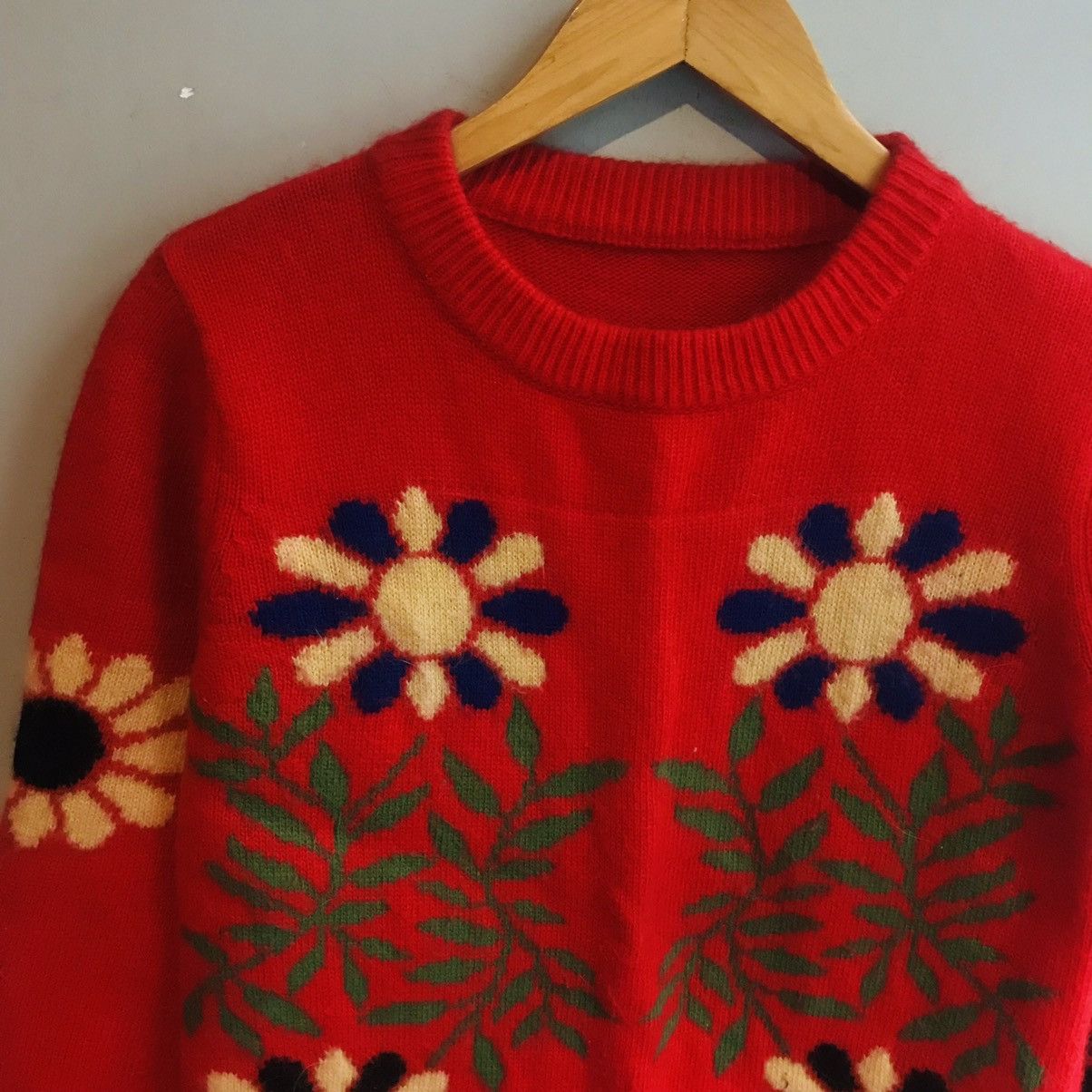 Vintage Japanese Fuzzy Flower Knitted Sweater Size M / US 6-8 / IT 42-44 - 2 Thumbnail