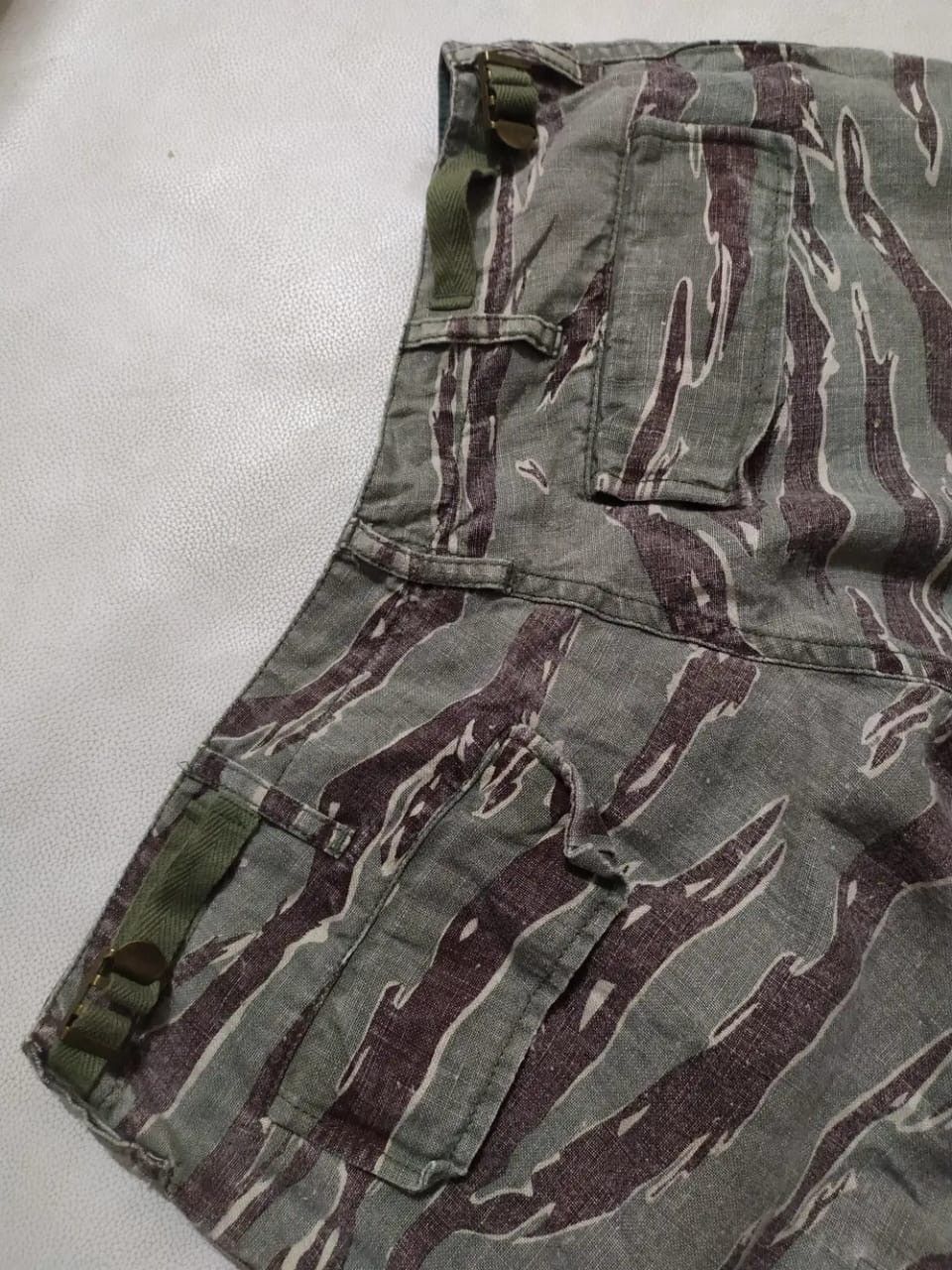 Japanese Brand × United Arrows United Arrow Tiger Camo Linen Cargo Pants Pink Label Size 30" / US 8 / IT 44 - 7 Thumbnail