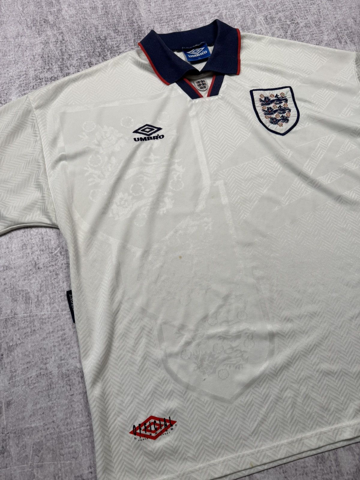 Umbro Vintage white Umbro England football jersey 1993-1995 Size US XL / EU 56 / 4 - 2 Thumbnail