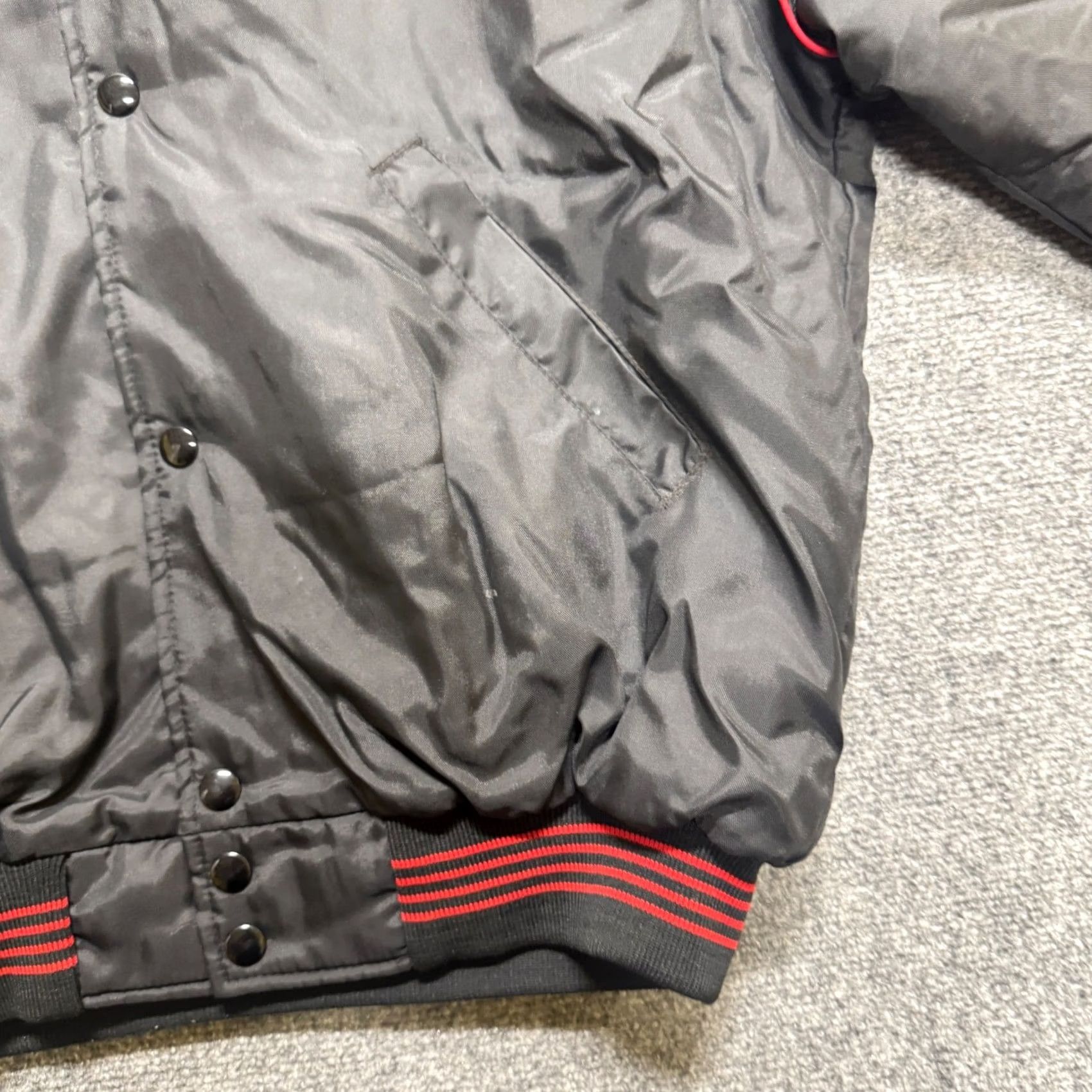 Holloway VTG Coca-Cola's Jacket Bomber Black XL Men’s USA Made Snap Up Varsity Holloway Huffe? Size US XL / EU 56 / 4 - 7 Thumbnail