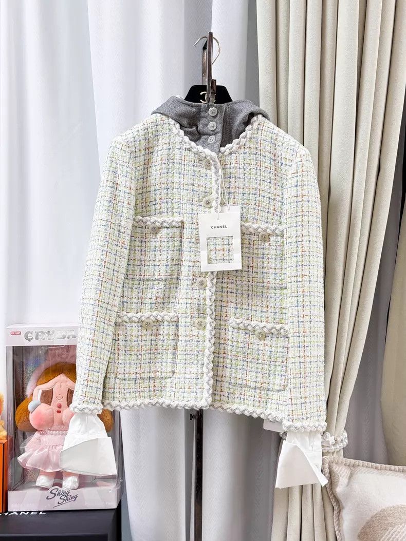 Chanel Chanel Coarse tweed colorful plaid rolled edge four-pocket Size XS / US 0-2 / IT 36-38 - 1 Thumbnail