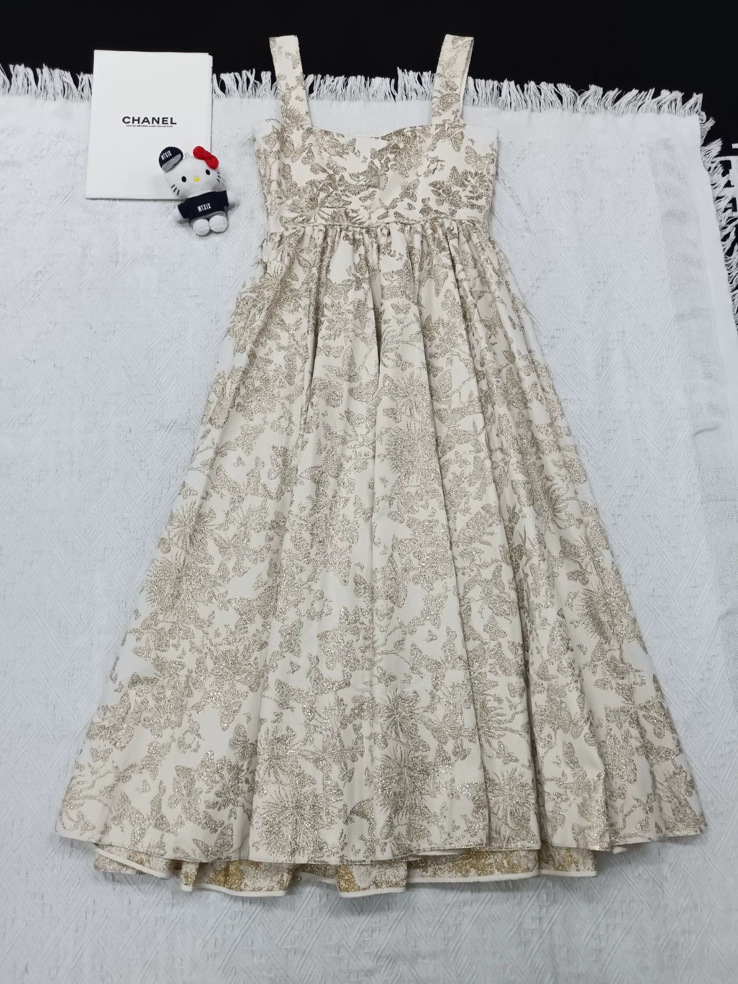 Dior Dior White Platinum Bow Embroidered Long Gown FR38 No Belt Size S / US 4 / IT 40 - 3 Thumbnail