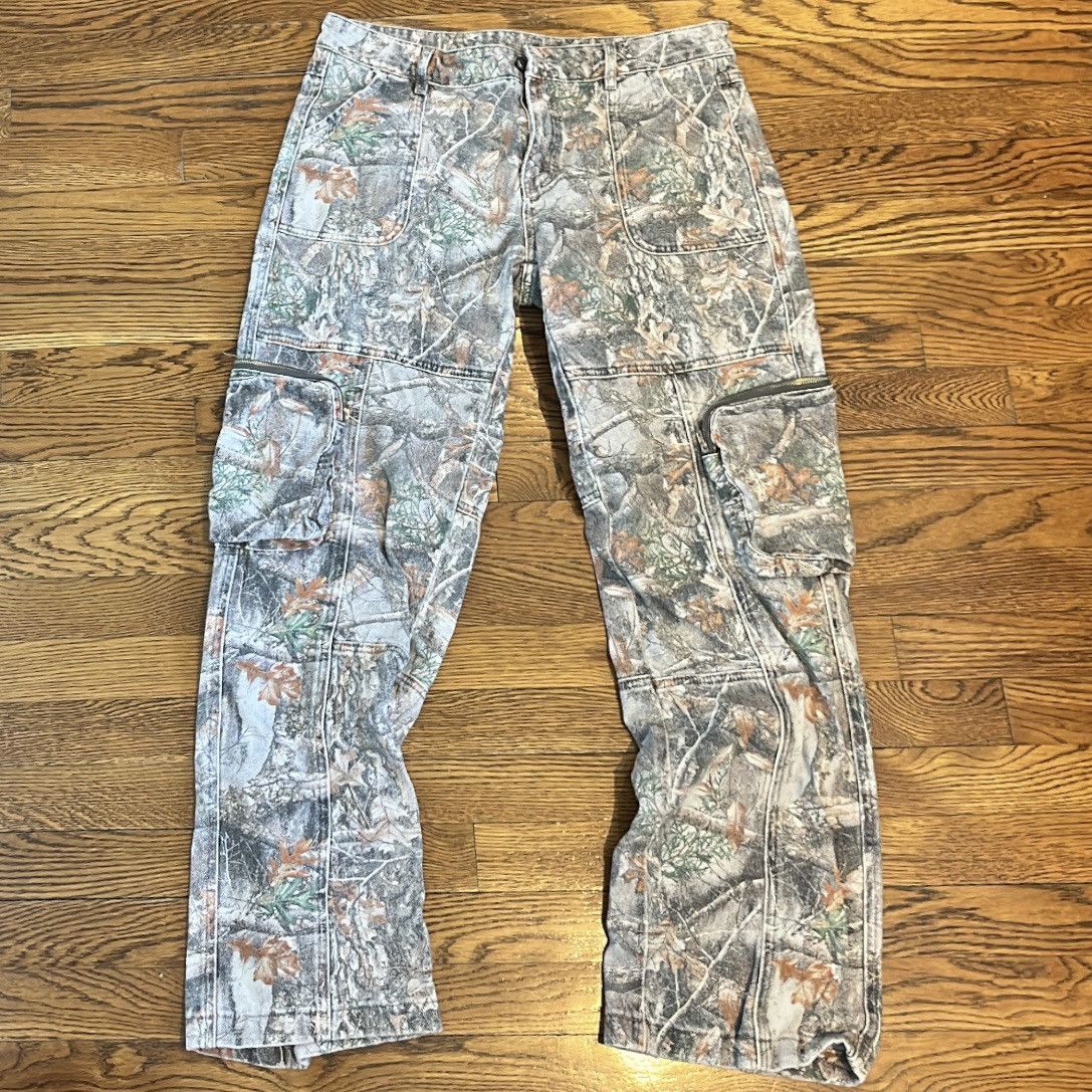 The GV Gallery GVGallery Camo Cargo Pants Size US 30 / EU 46 - 1 Thumbnail