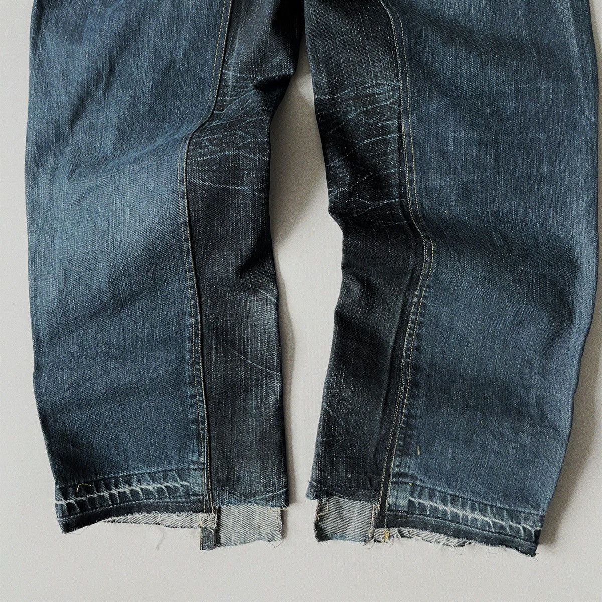 Designer × Japanese Brand × Louis Vuitton Rare 1/1 Deconstructed Louis Vuitton Jeans Size US 32 / EU 48 - 13 Thumbnail