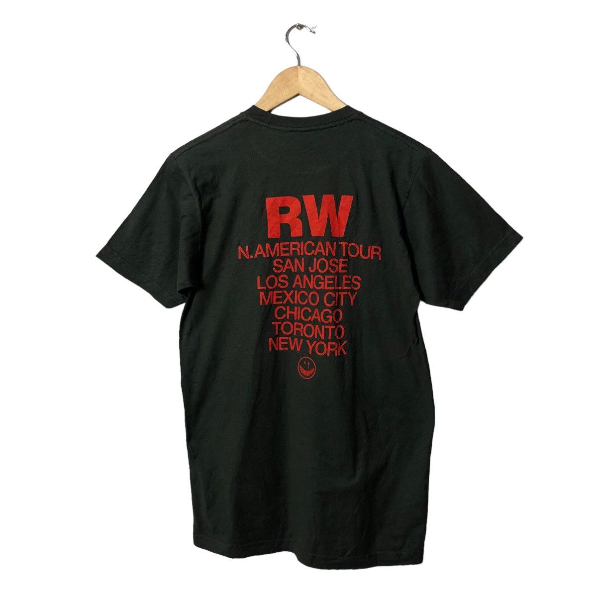 Tultex Vintage Radwimps Crewneck Big Logo Faded Tee Size US S / EU 44-46 / 1 - 1 Thumbnail