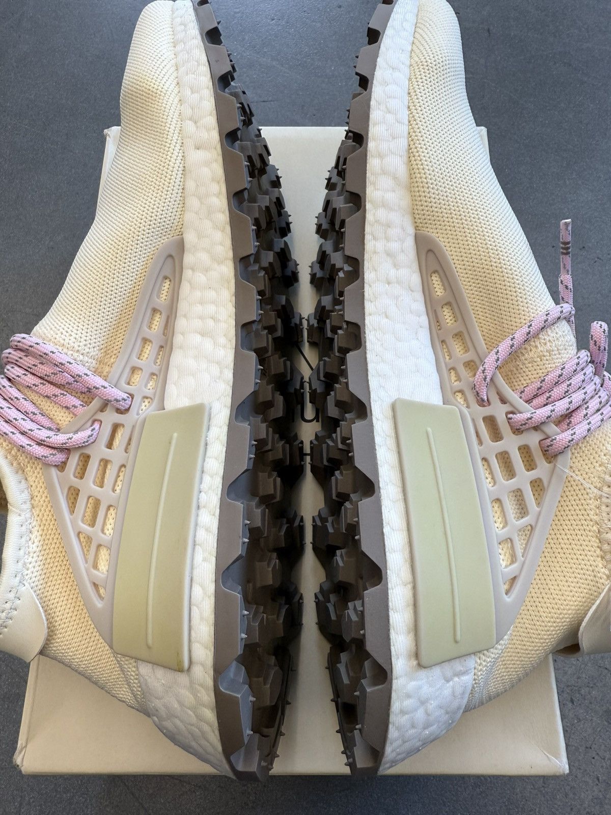 Adidas × Pharrell 2018 Adidas NMD Hu Pharrell Nerd Cream EE8102 Size US 11 / EU 44 - 3 Thumbnail