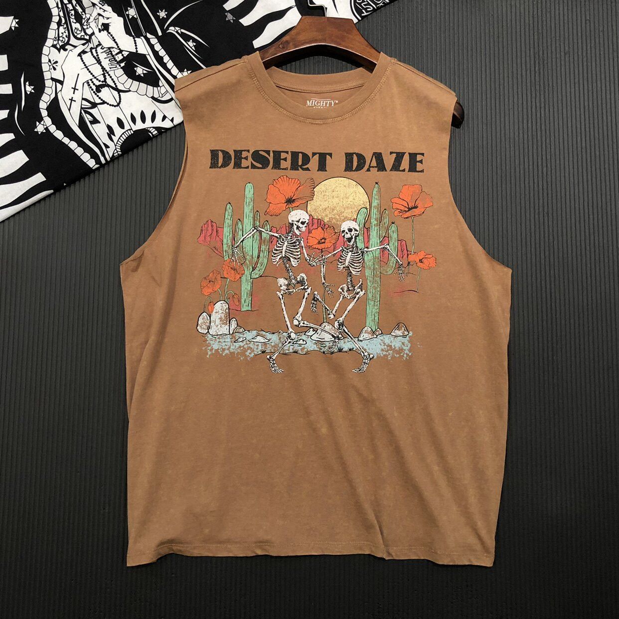 Vintage Skeleton Dancing Desert Apocalyptic Sleeveless Tank Top Size US XXL / EU 58 / 5 - 4 Thumbnail