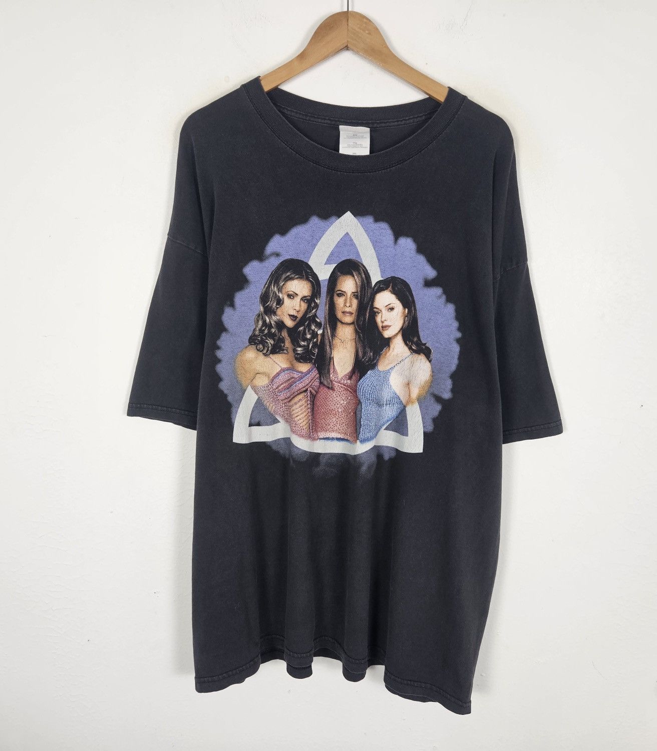 Vintage Vintage Charmed TV show series magic shirt Size US XXL / EU 58 / 5 - 2 Thumbnail