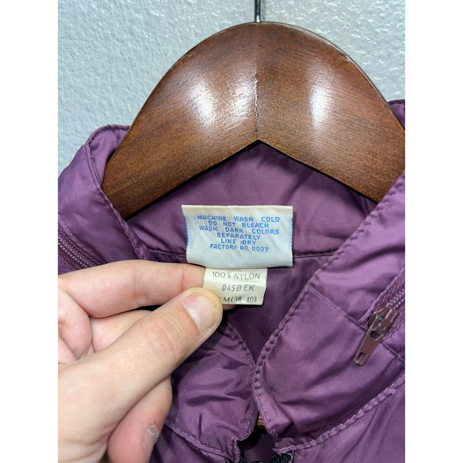 Vintage Vintage Adidas Windbreaker Lightweight Jacket Purple 80s M Size US M / EU 48-50 / 2 - 9 Thumbnail