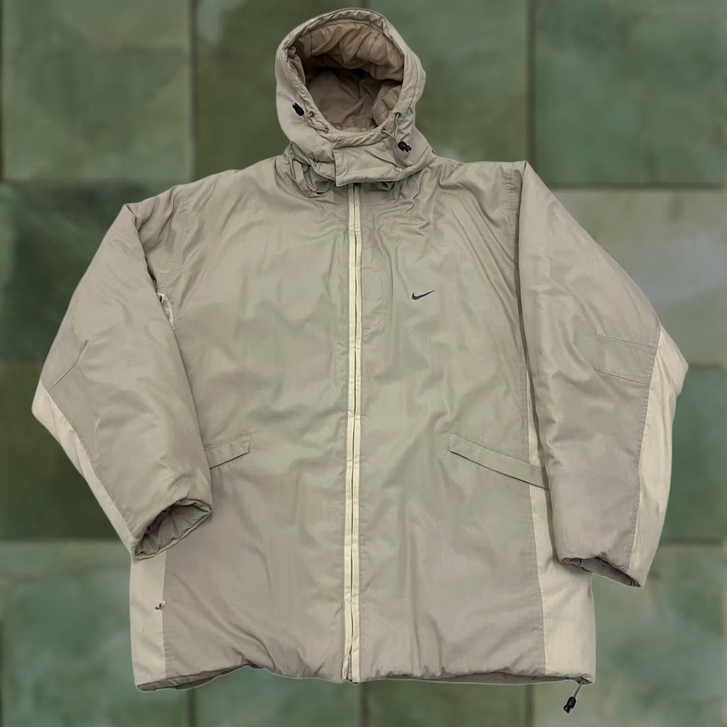 Nike VINTAGE Nike Jacket Mens Large Beige Hooded Full Zip Winter Coat Y2K Quilted Size US L / EU 52-54 / 3 - 1 Thumbnail