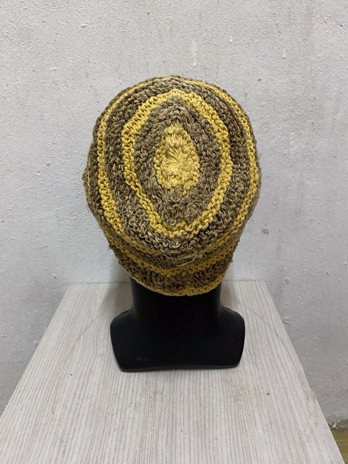 Japanese Brand Japanese Brand Crochet Beanie Hat Size ONE SIZE - 4 Thumbnail