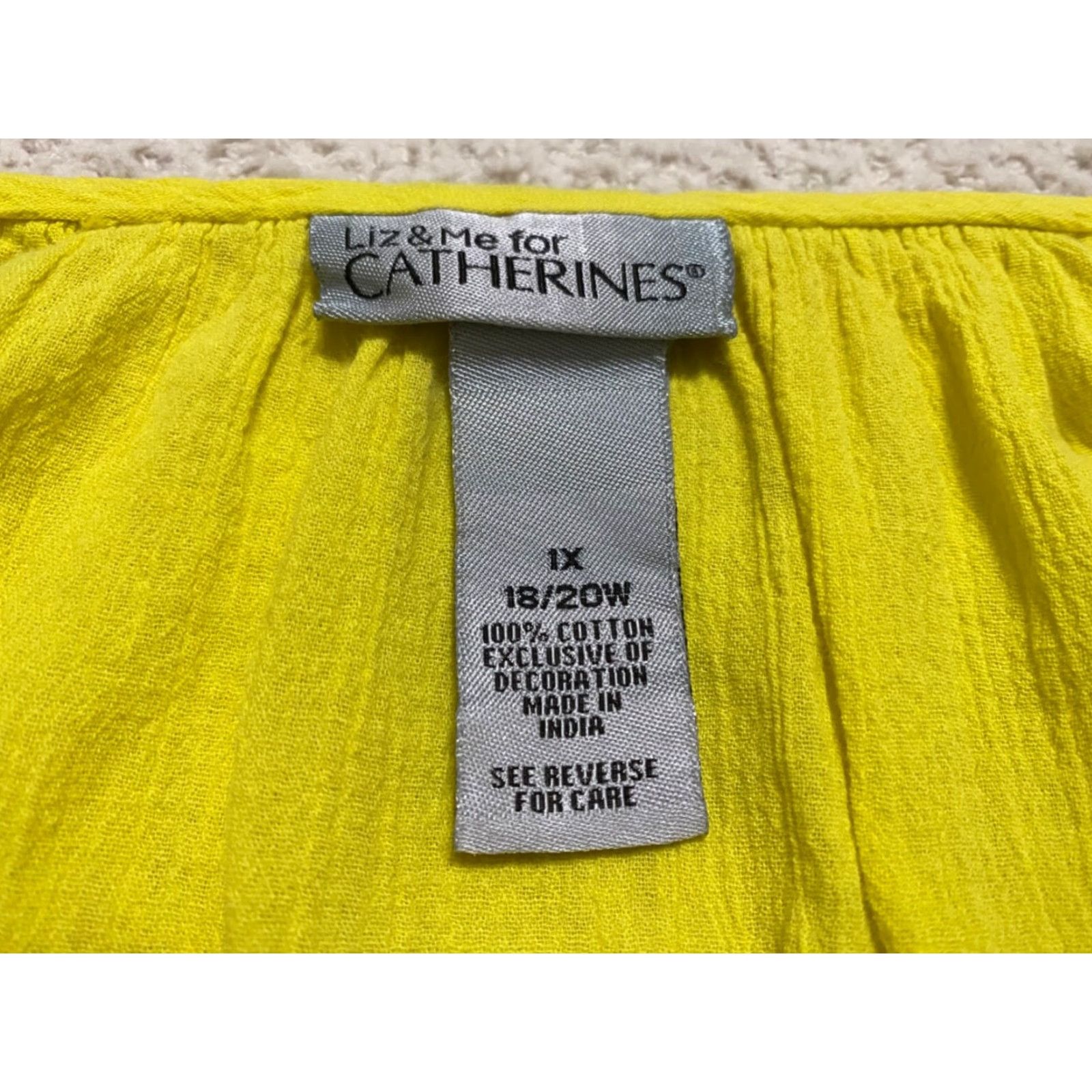 Vintage Catherines Women 1X Shirt Solid Yellow Short Sleeve V-Neck 100% Cotton Size XL / US 12-14 / IT 48-50 - 5 Thumbnail