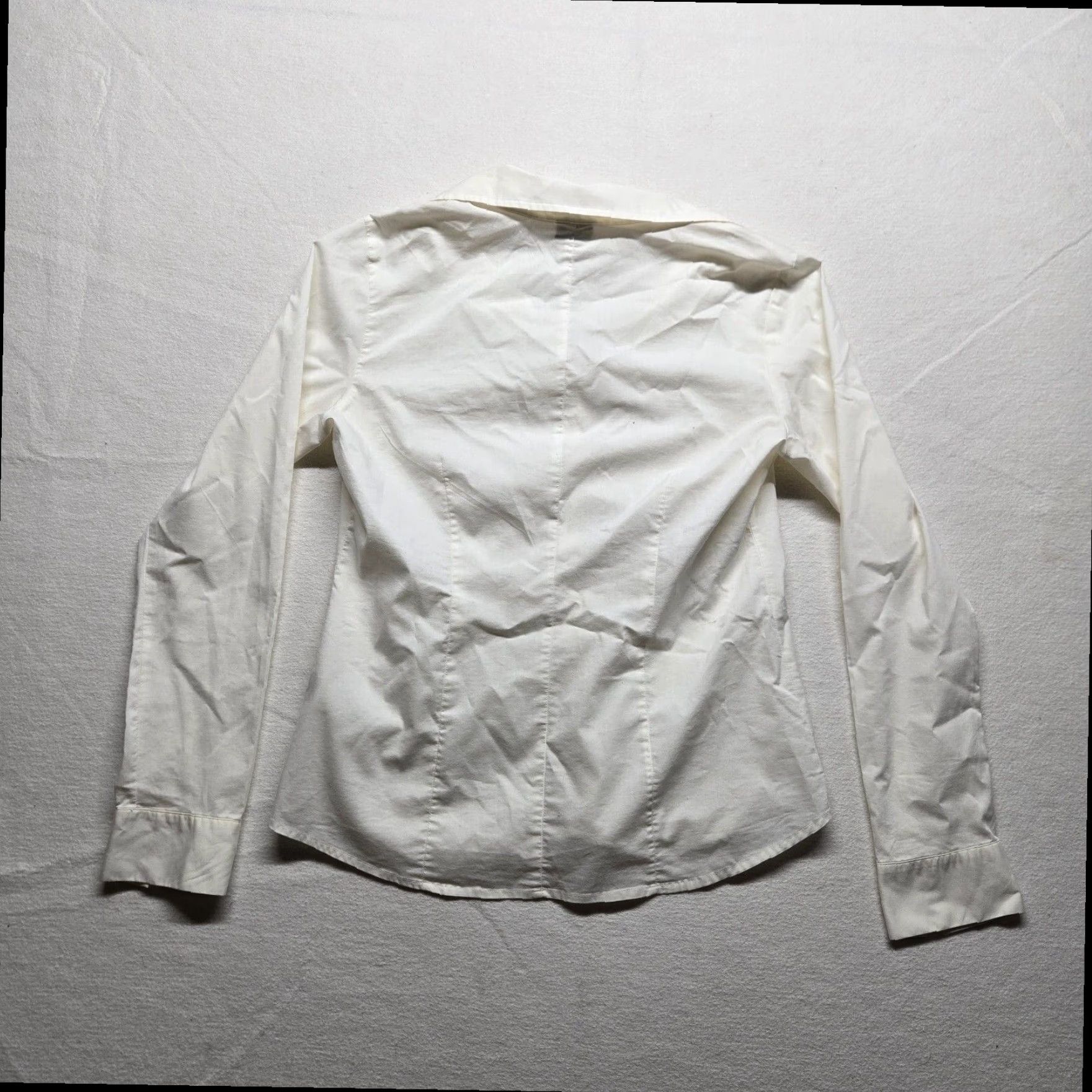 Van Heusen Van Heusen Women's White Long Sleeve Button-Down Shirt Medium Adult Cotton Size M / US 6-8 / IT 42-44 - 7 Thumbnail