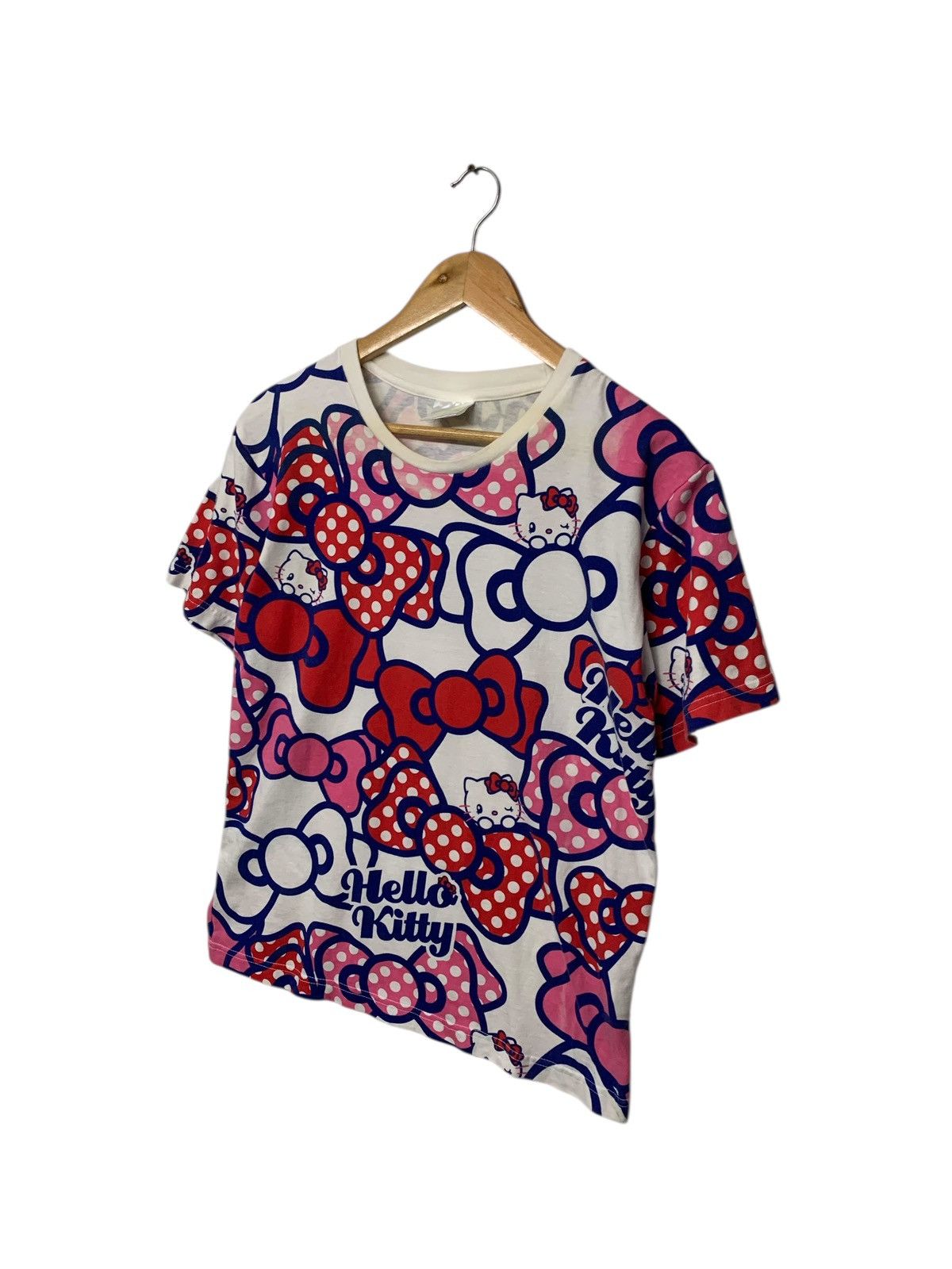 Universal Studios Y2K Hello Kitty By Universal Studio Fullprint T Shirt Size S / US 4 / IT 40 - 2 Thumbnail