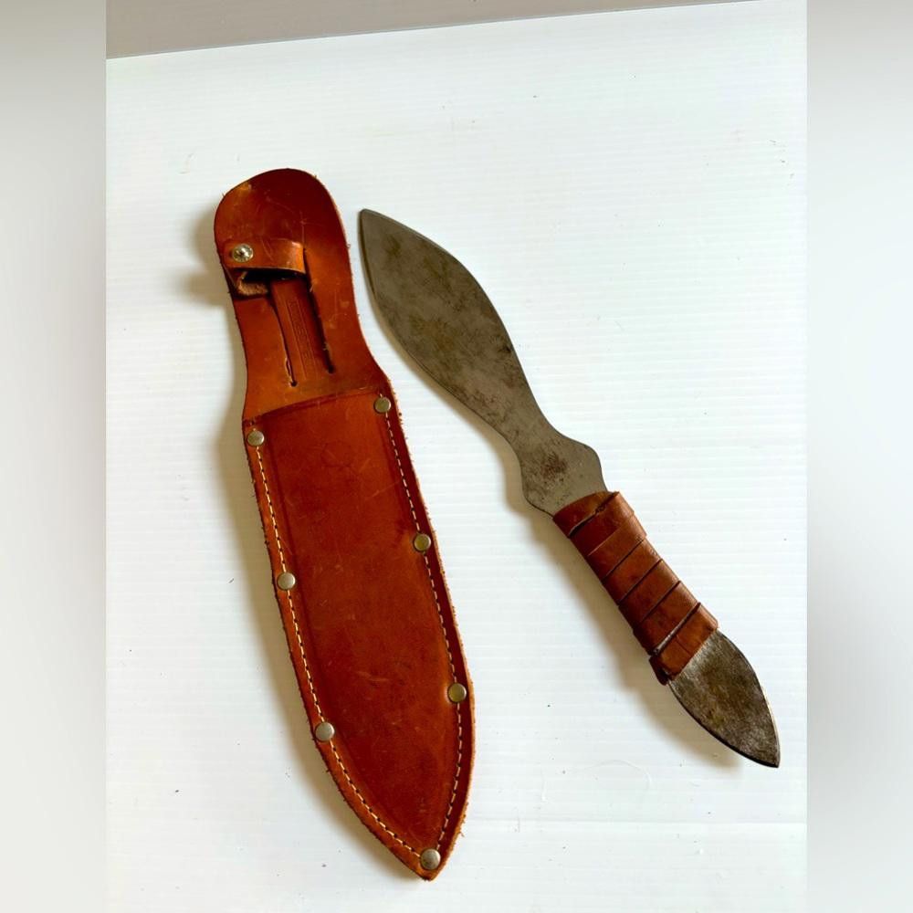 Designer Vintage Made in Germany Throwing Knife with Leather Sheath Size ONE SIZE - 1 Thumbnail